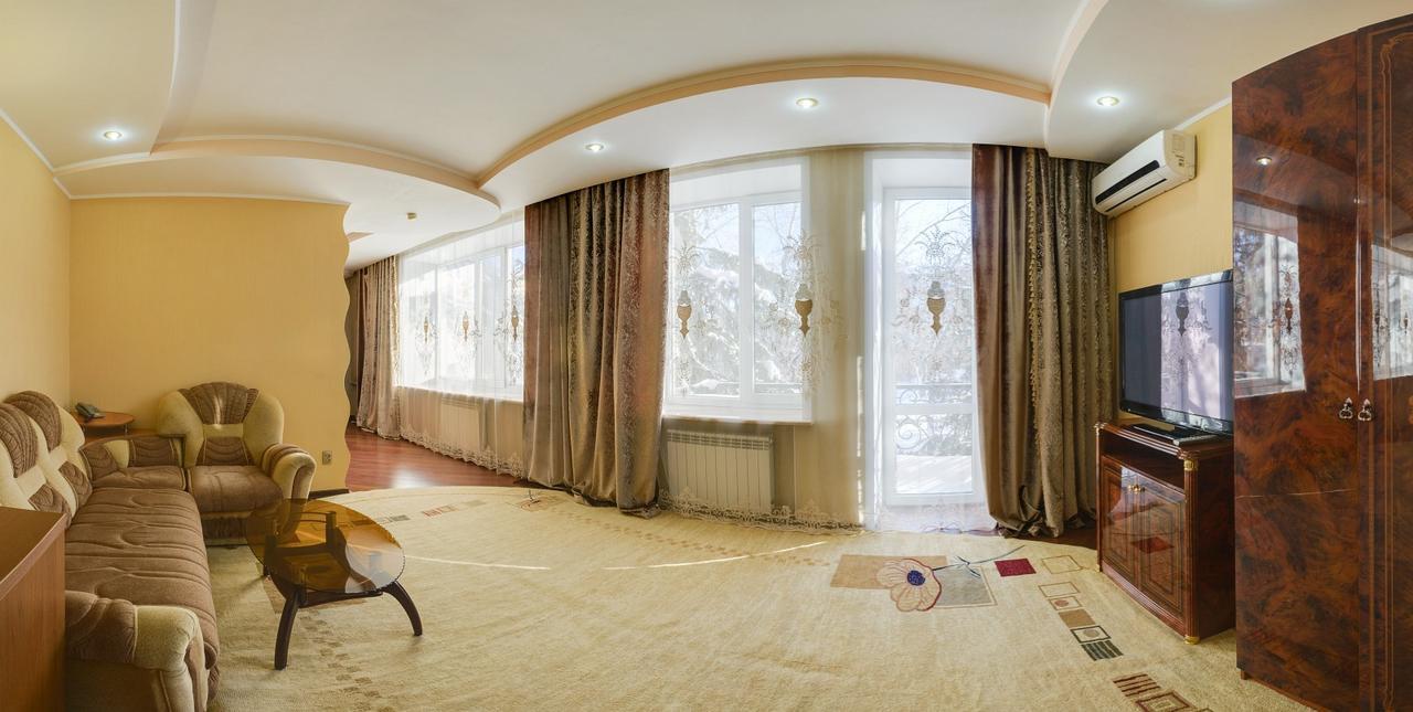 Hotel Ghostinitsa "Lina" Pietropawłowsk Zewnętrze zdjęcie